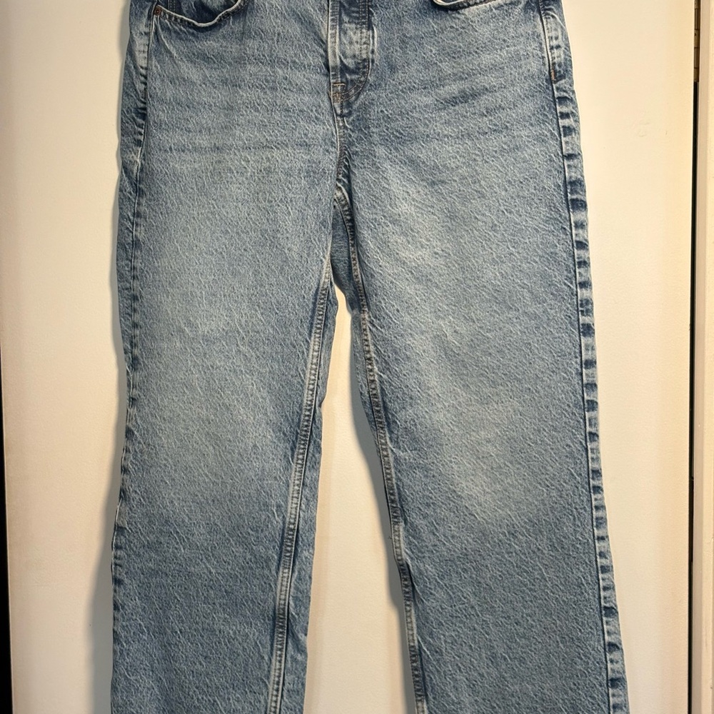 Zara High Rise Button Fly Medium Wash Jeans Size 8
